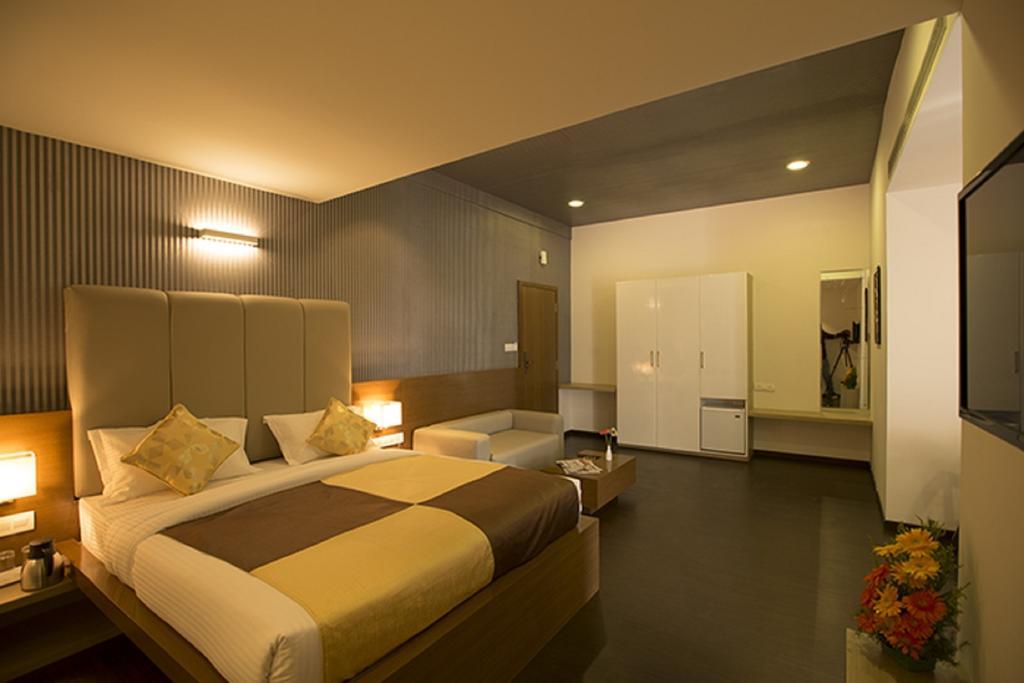 Vinaya Royal Inn Kammasandra Szoba fotó
